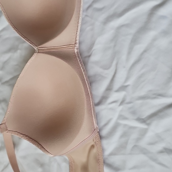 Wacoal 36c bra wireless - Picture 3 of 3